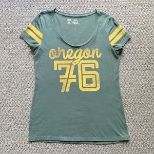 Women's Oregon 76 Duck's College Game Day T-Shirt With Sporty Sleeve Stripes